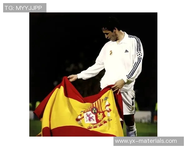 足球明星风采大揭秘各路传奇球员简介一览无余