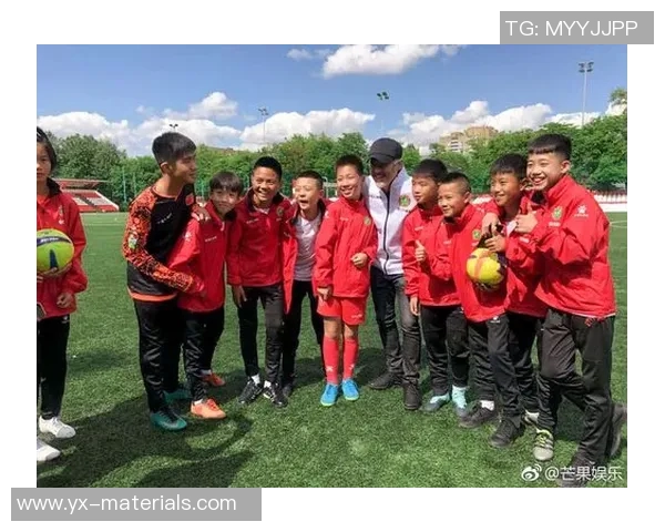 街头偶遇足球明星的惊喜时刻与难忘瞬间分享