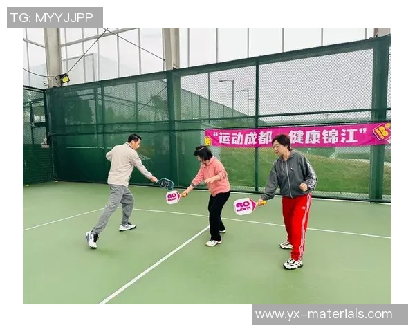 成都网球队与重庆网球队赛后复盘分析灵活性表现及战术调整探讨 成都网球队与重庆网球队赛后复盘分析灵活性表现及战术调整探讨