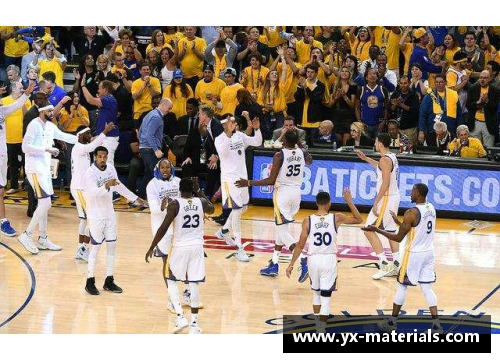 NBA勇士队：揭秘球队背后的战术智慧与默契合作